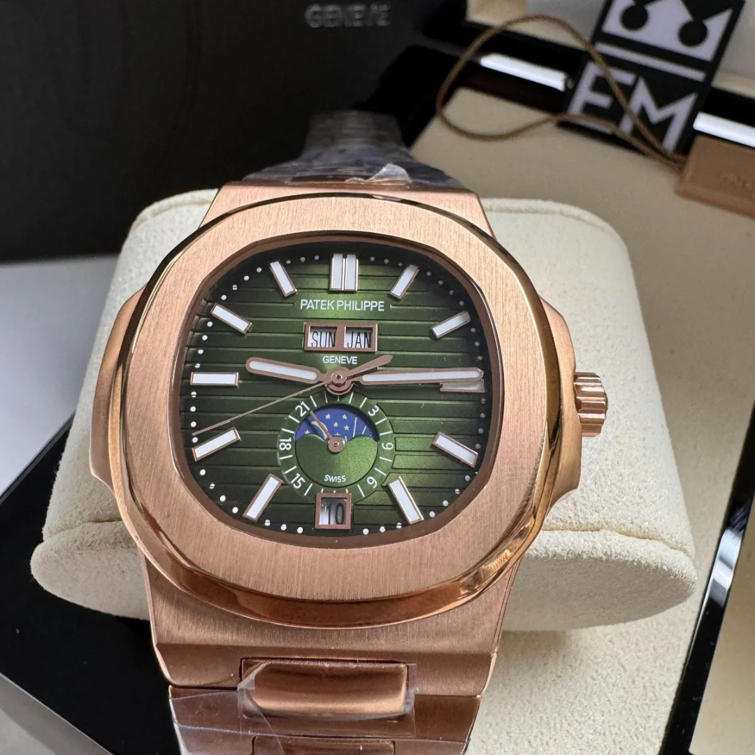 Patek Philippe Nautilus Green – Annual Calendar & Moon Phase Automatic