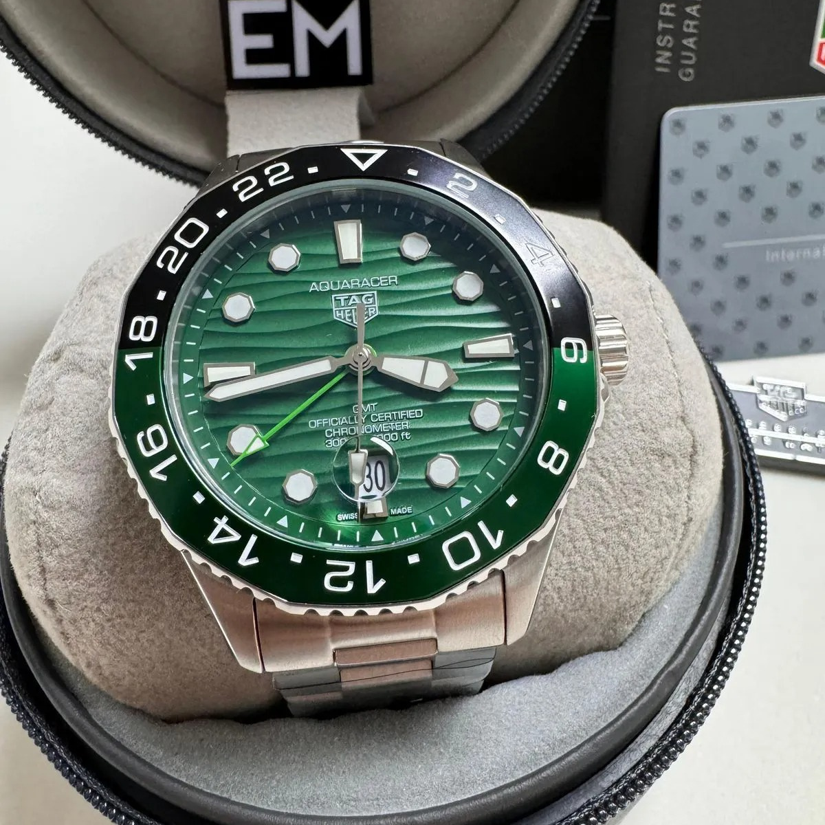 Tag Heuer Aquaracer Professional 300 GMT Green – Automatic