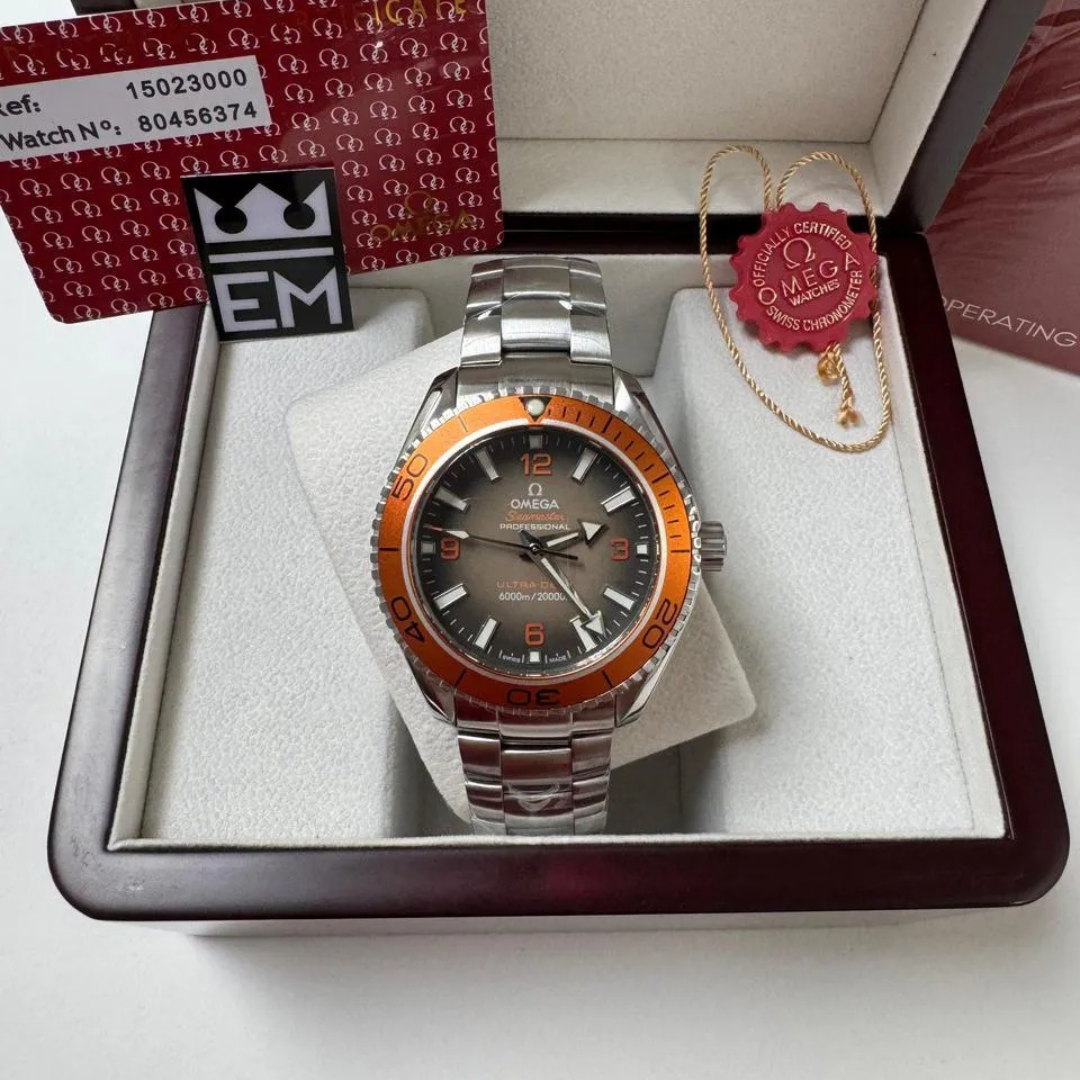 Omega Seamaster Ultra Deep – Orange/Steel