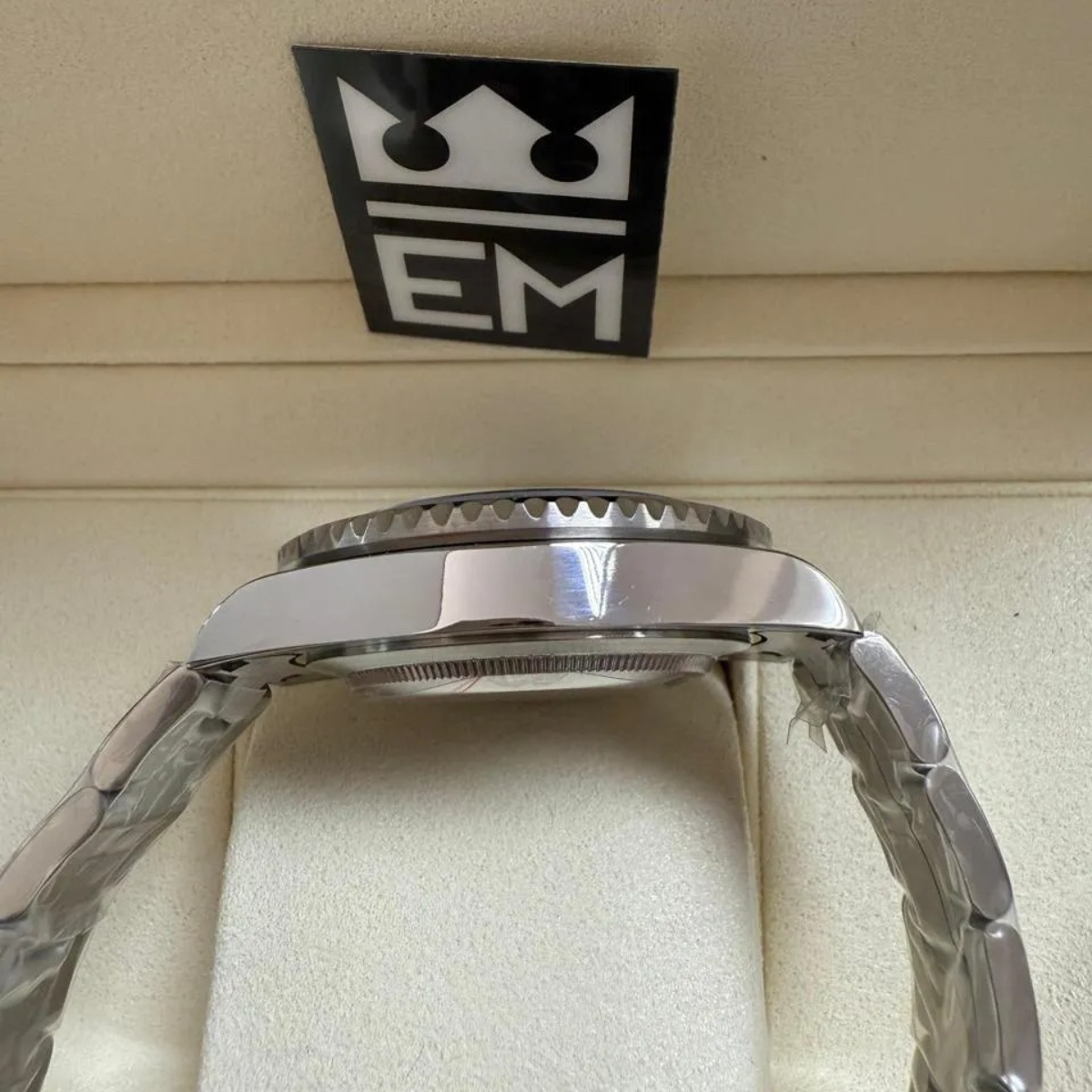 Rolex GMT-Master II 126729 VTNR – Green/Black Ceramic