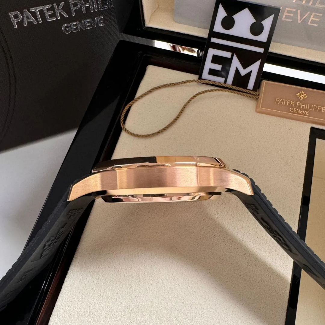 Patek Philippe Aquanaut Rose Gold Black Automatic