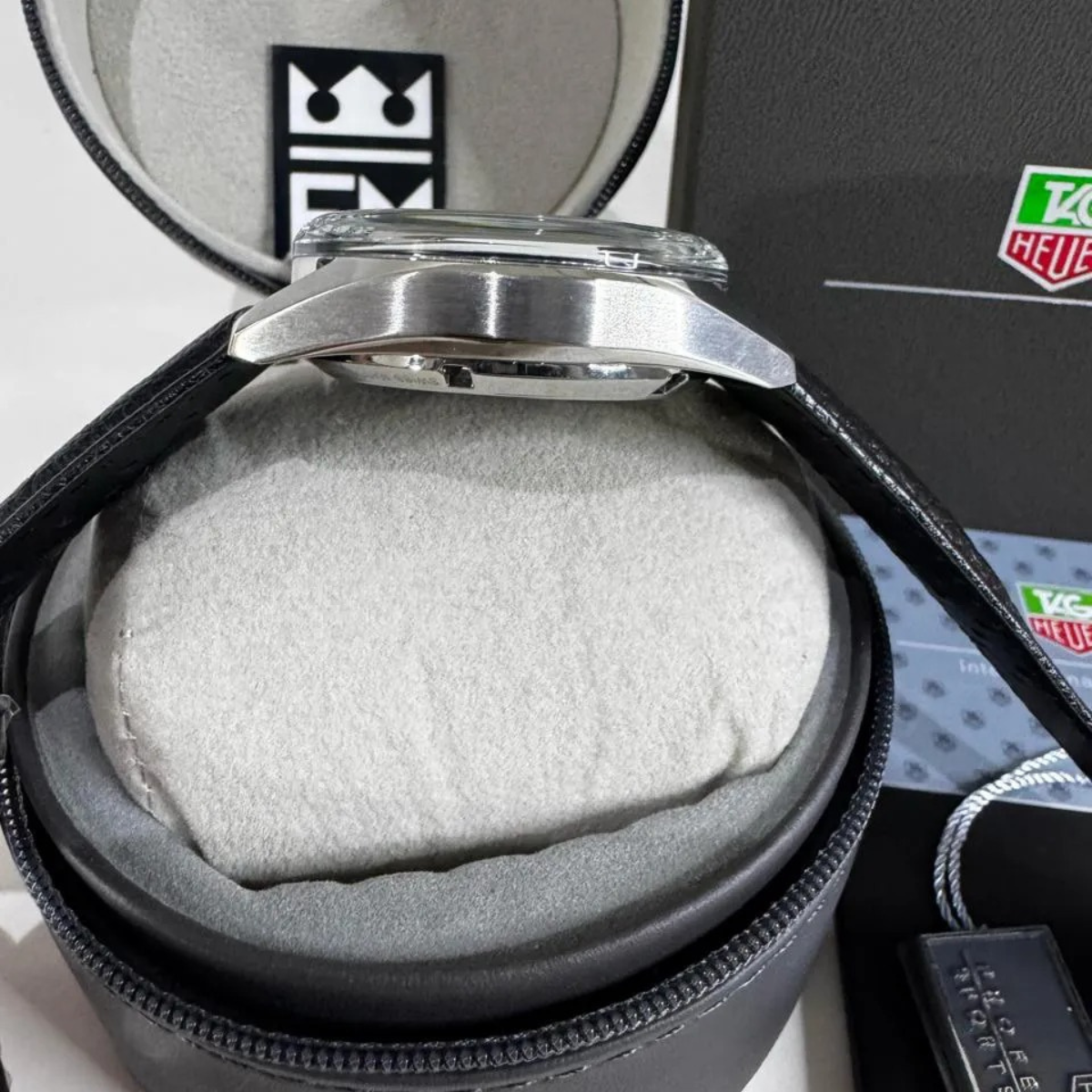 TAG Heuer Carrera Chronograph – Black/Silver – Leather Strap