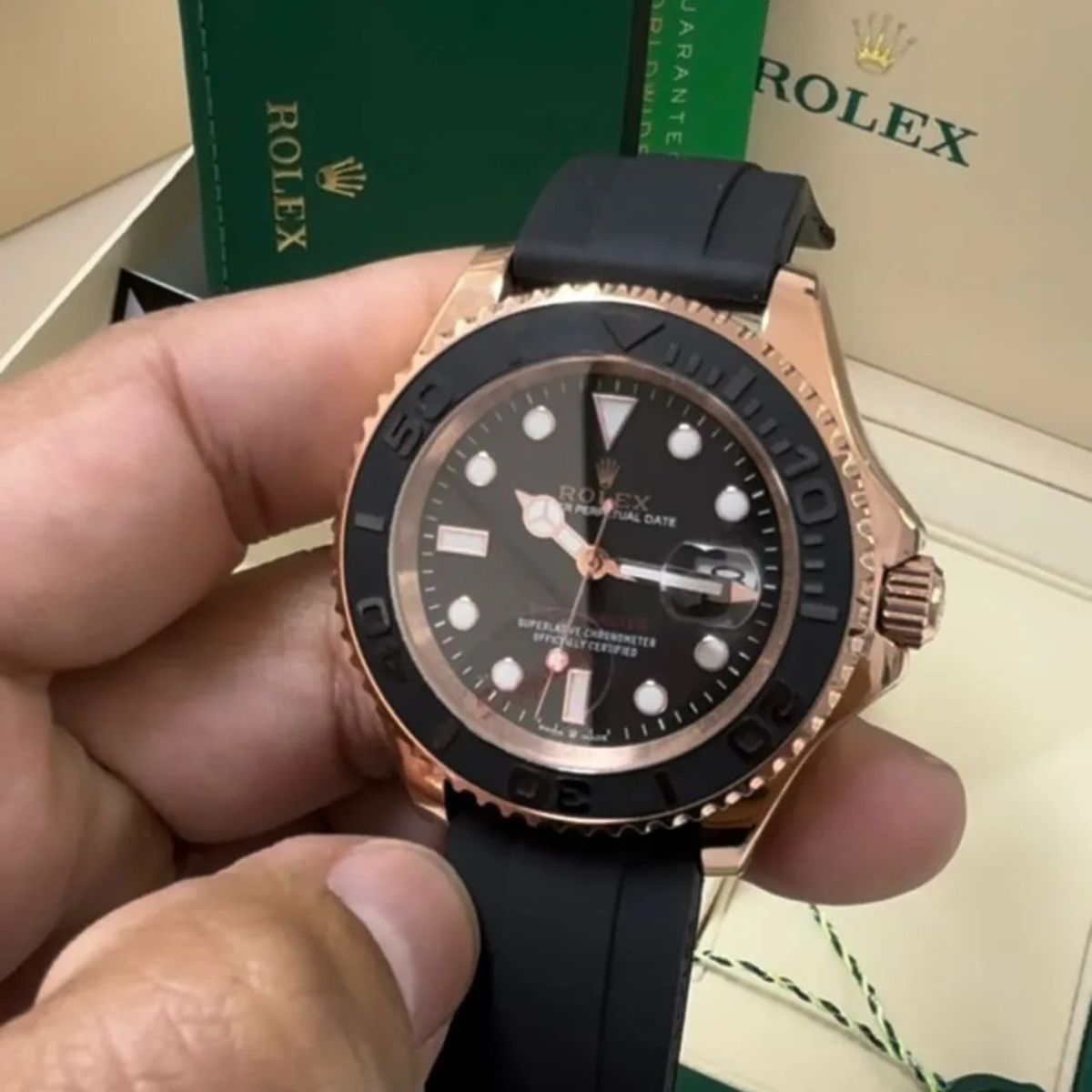 Rolex Yacht-Master 40 – Black Dial – Oysterflex