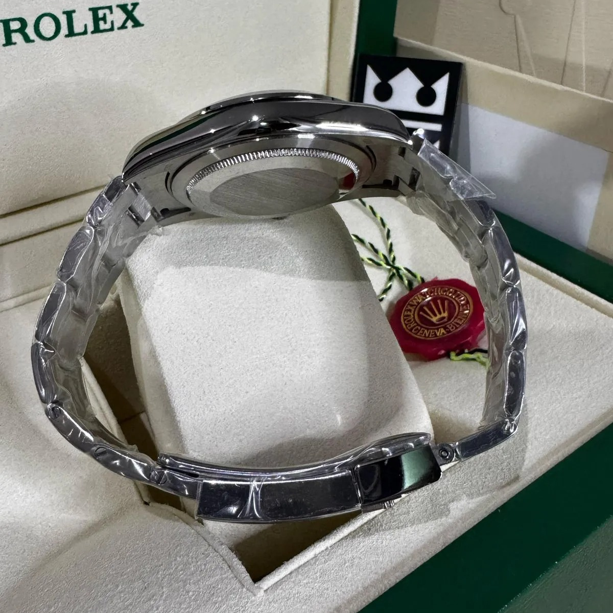 Rolex Explorer – White Dial