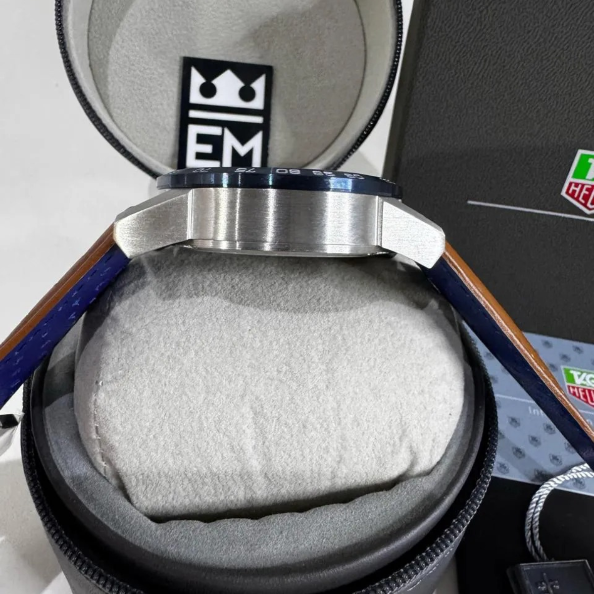 TAG Heuer Carrera Chronograph – Blue/Brown – Heuer 02 – 80 Hours