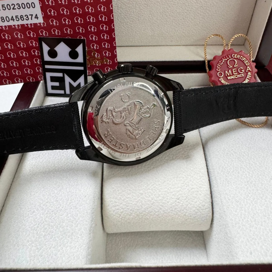 Omega Speedmaster 'Dark Side of the Moon' – Black / Nylon Strap