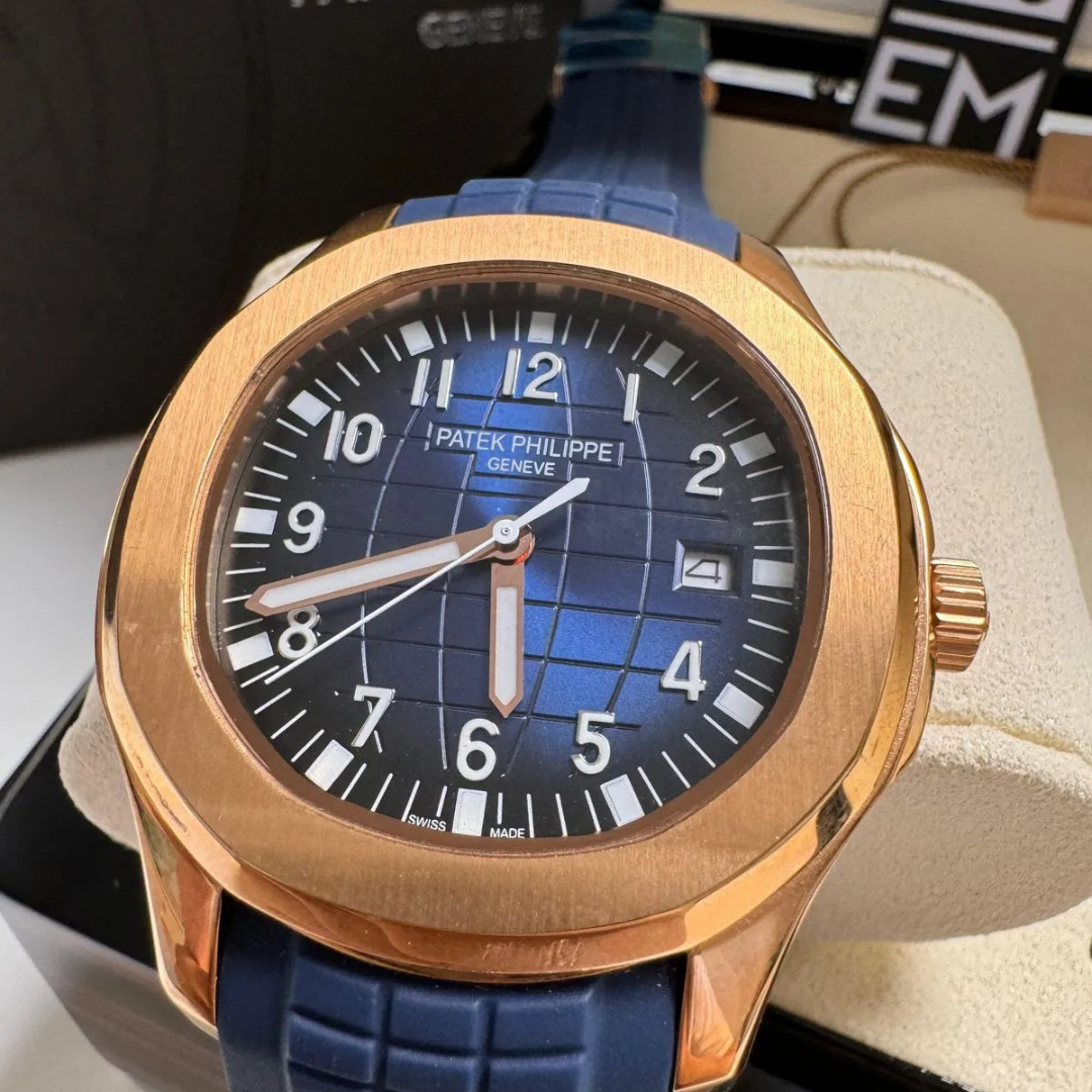 Patek Philippe Aquanaut Automatic Blue Rose Gold