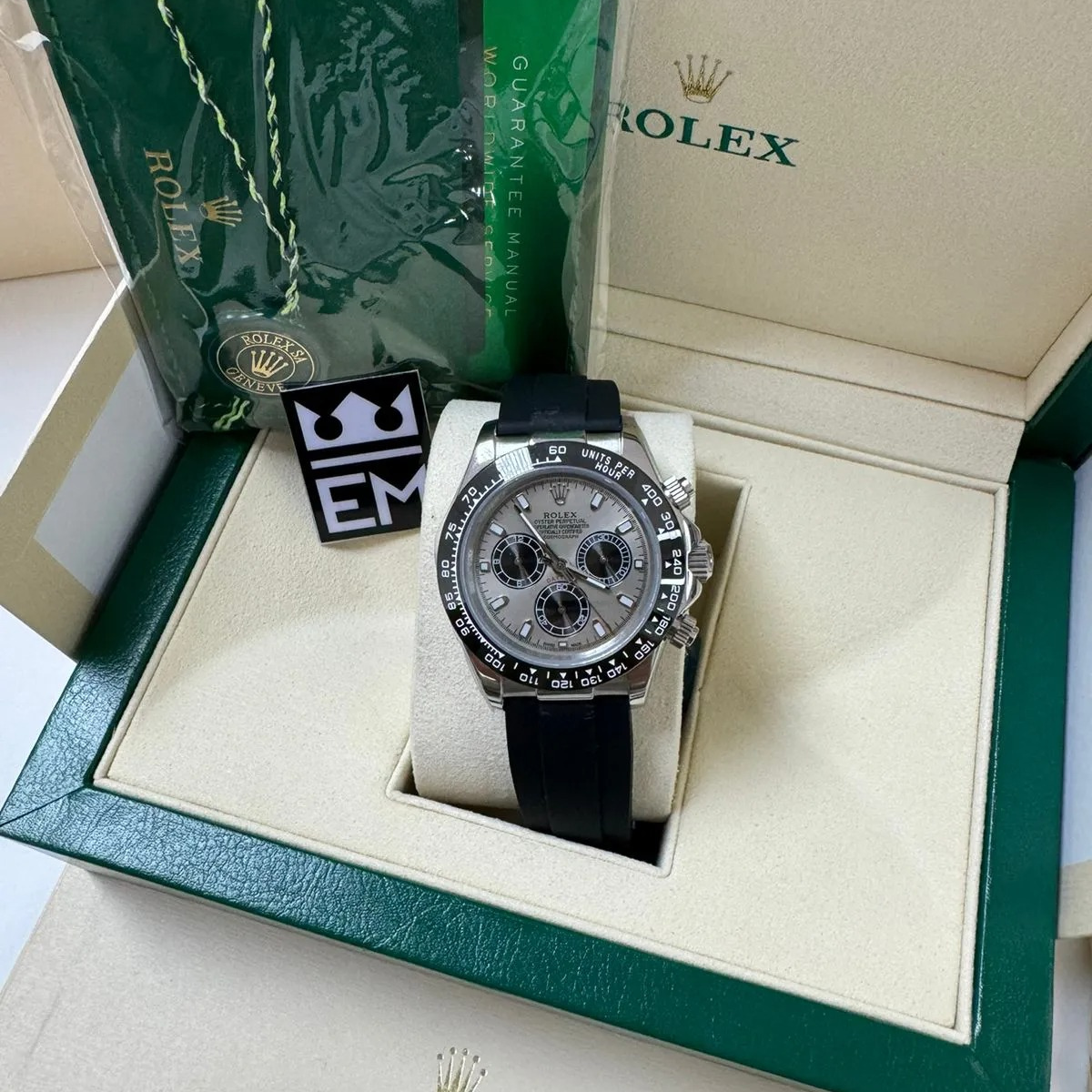 Rolex Daytona – Silver Dial – Oysterflex