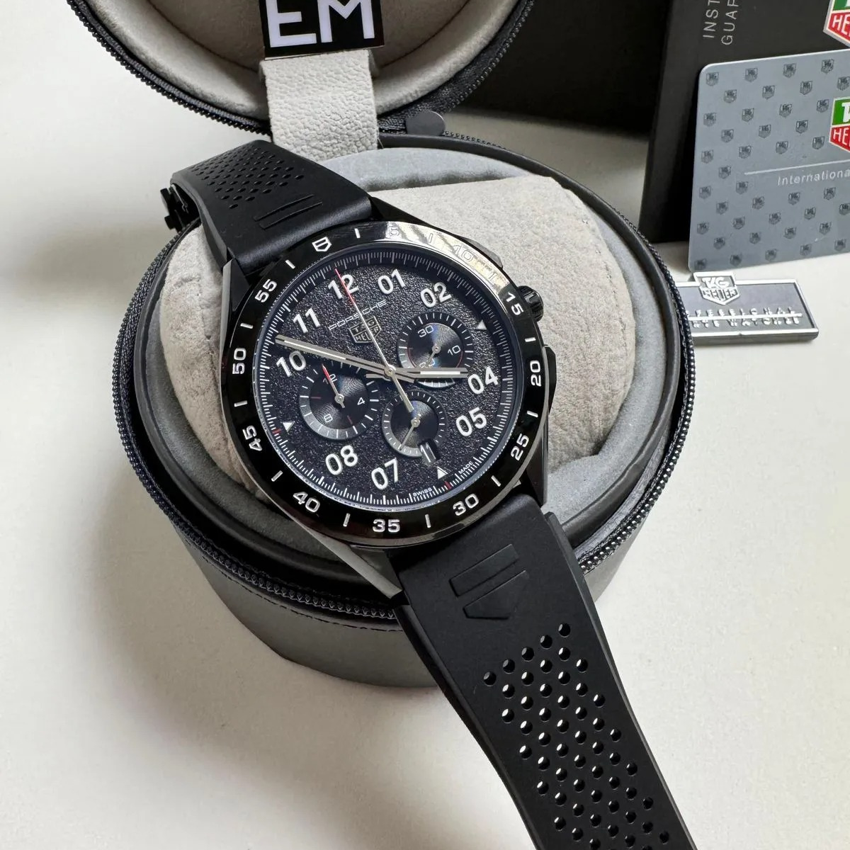 TAG Heuer Formula 1 Black Chronograph Rubber Tape