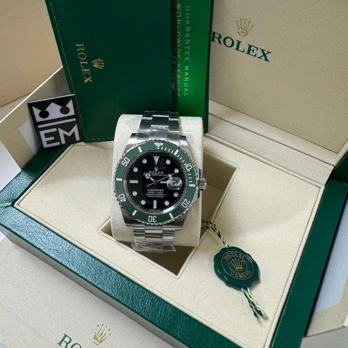 Rolex Submariner 41 – Black Dial