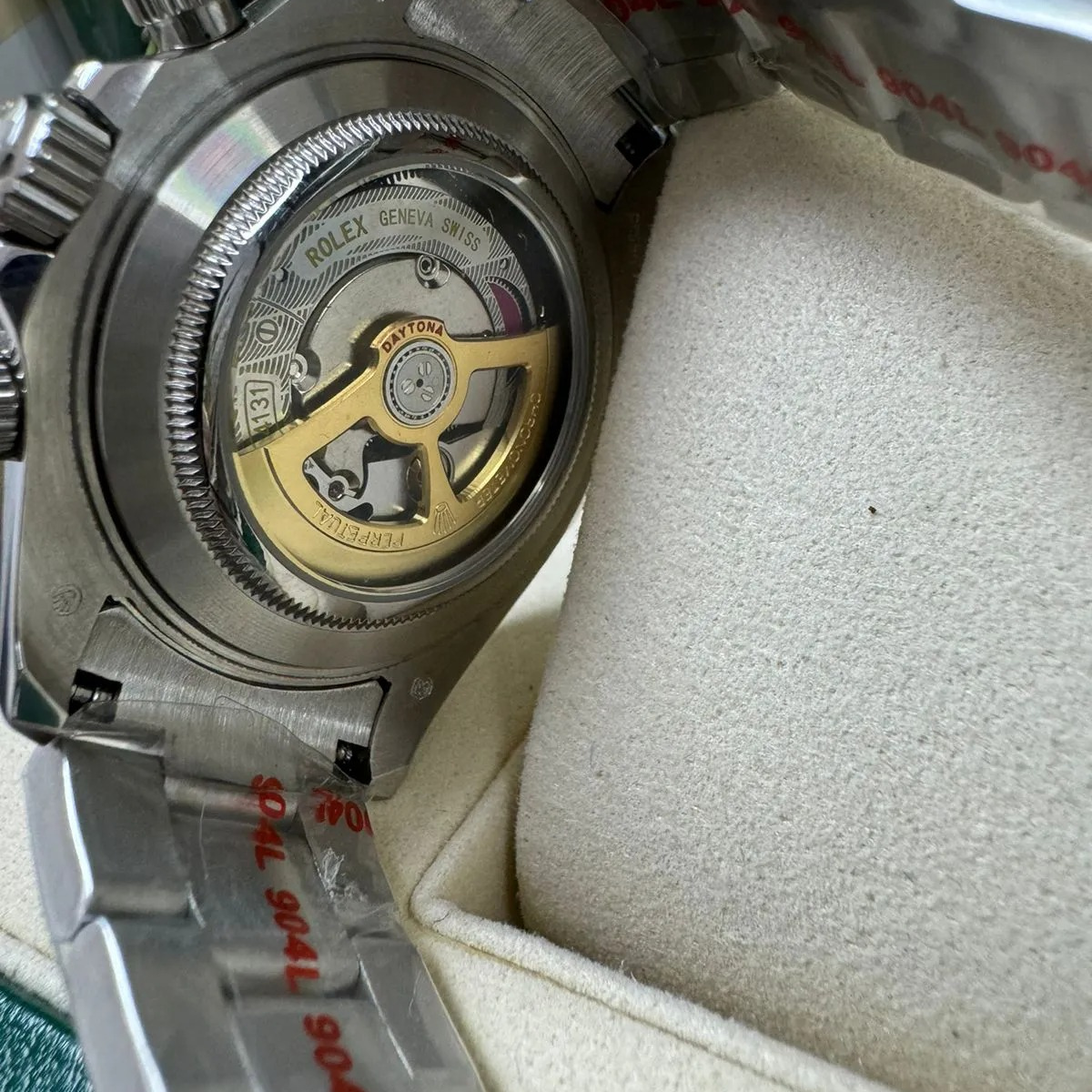 Rolex Daytona 126500 – White Dial