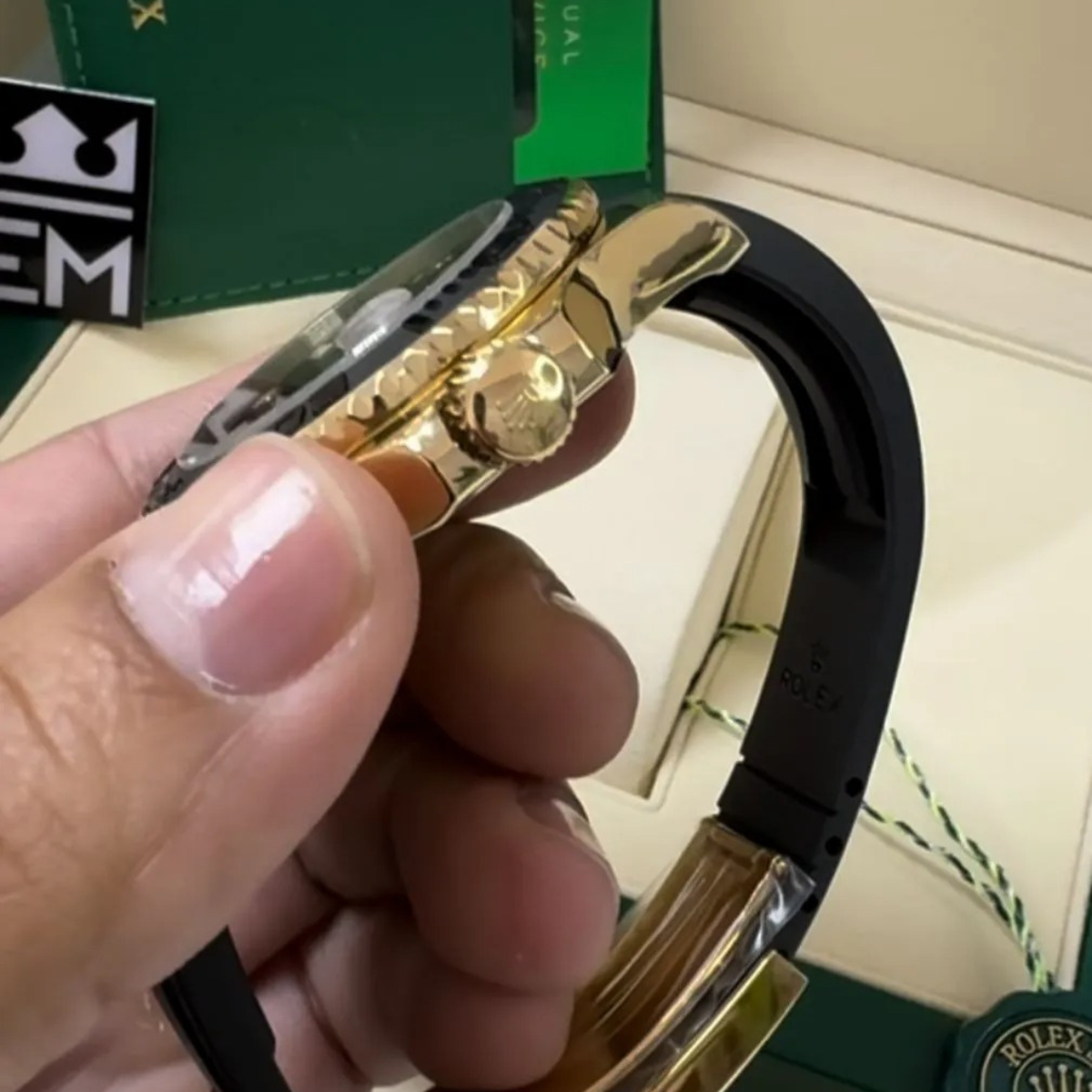 Rolex Yacht-Master 42 – Black Dial – Oysterflex