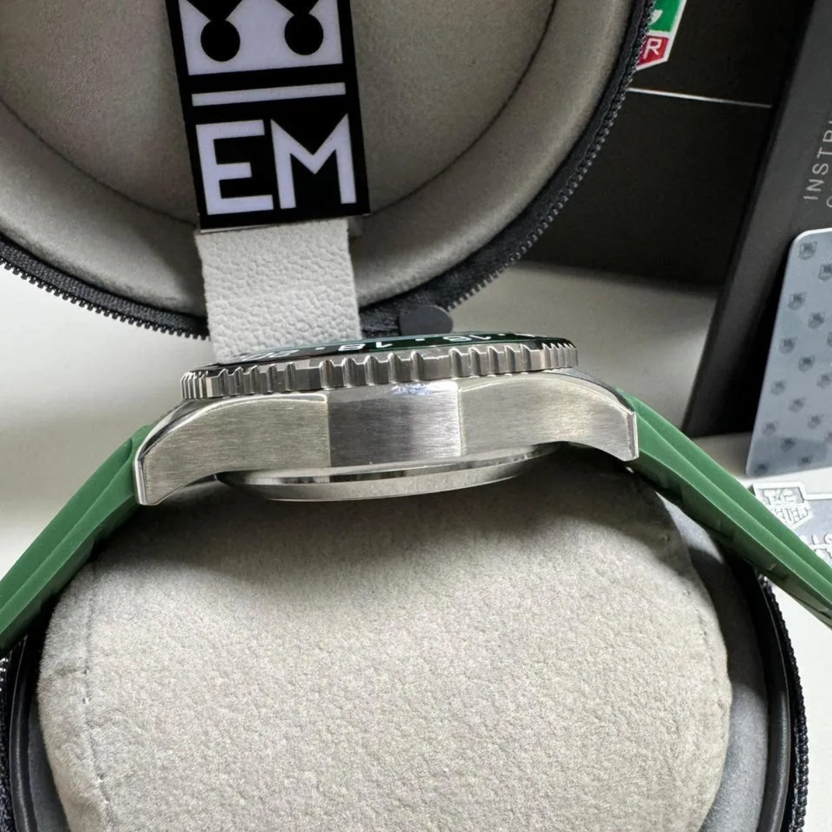 TAG Heuer Aquaracer GMT – Green Rubber