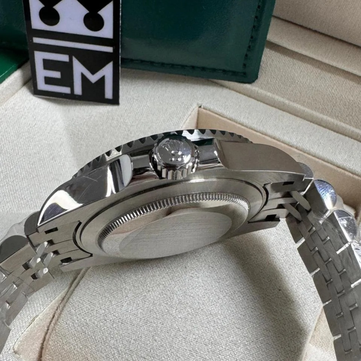 Rolex GMT-Master II – Black Dial