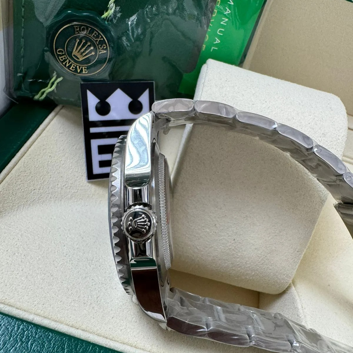 Rolex Submariner 41 – Black Dial