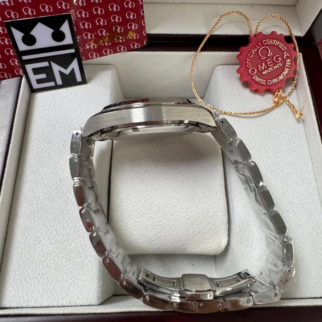 Omega Seamaster Aqua Terra Blue Waves