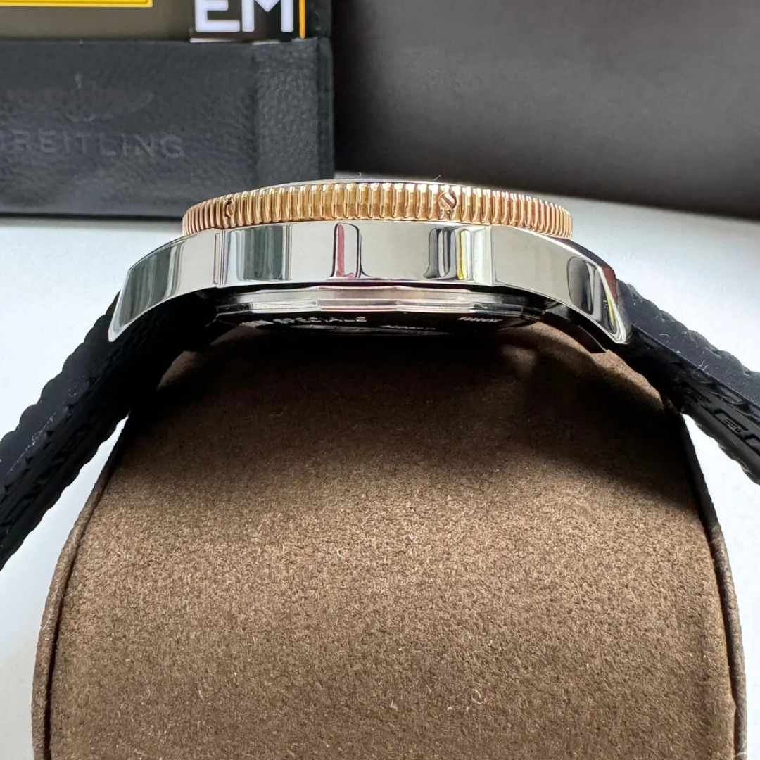 Breitling Avenger Black Steel Black